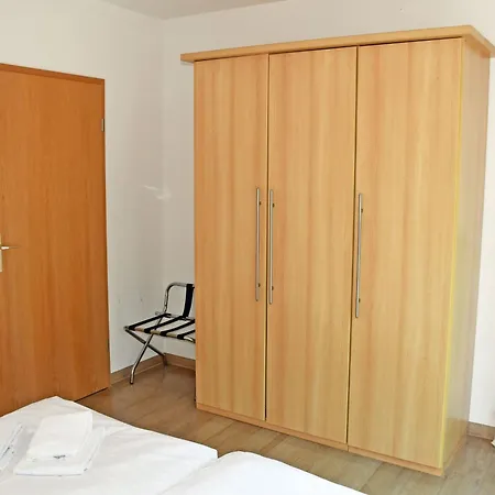 Appartementhaus Am M Balkon Or 10-18 Goehren (Ruegen)