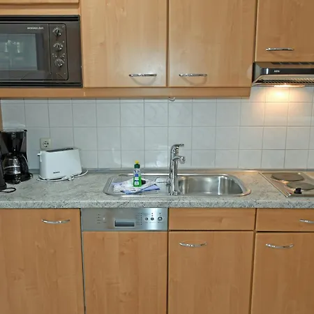 Appartementhaus Am M Balkon Or 10-18 * Goehren (Ruegen)