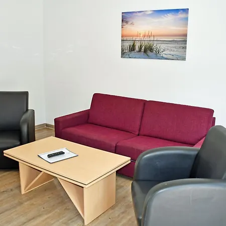 Pansiyon Appartementhaus Am M Balkon Or 10-18 Goehren (Ruegen)