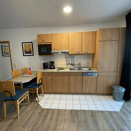 Appartementhaus Am M Balkon Or 10-18 Goehren (Ruegen)